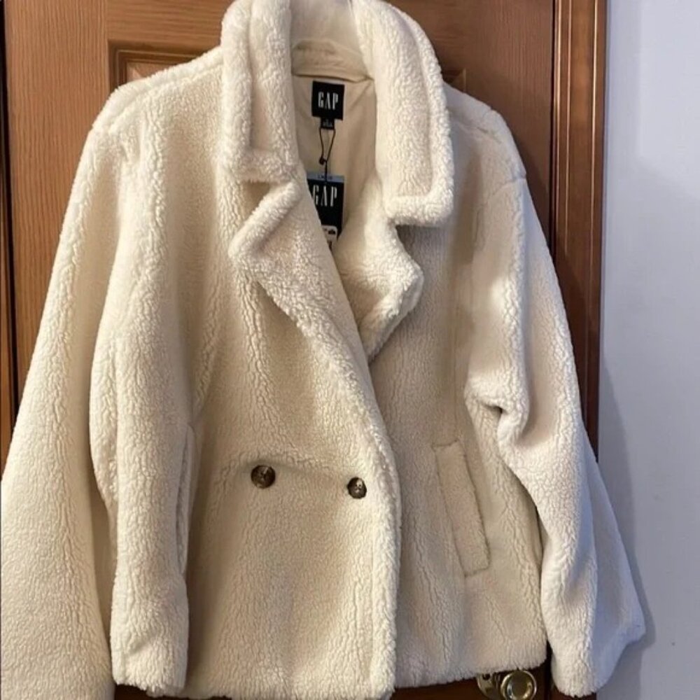 Gap Off White Sherpa button front womens size large jacket coat